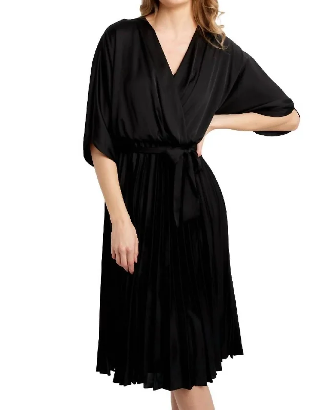 Pleated V-Neck Dress In Black