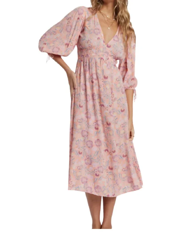 Paradise Sky Dress In Peach Paradise