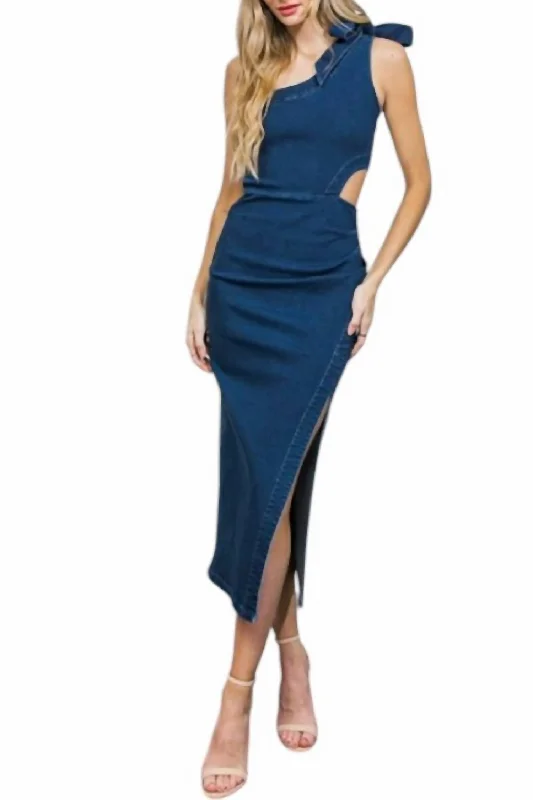 Marlowe Denim Midi Dress In Medium Indigo