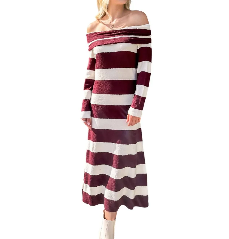 Nicole Sweater Dress In Red/white