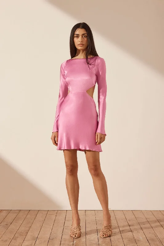 ARIENZO LONG SLEEVE OPEN BACK MINI DRESS - IBIS ROSE