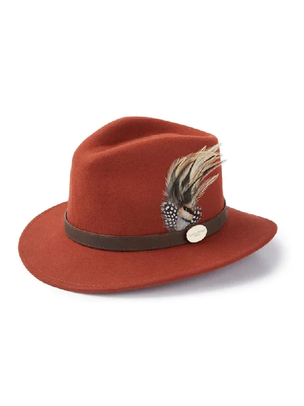 Suffolk Fedora Fawn Side Feather - Cinnamon